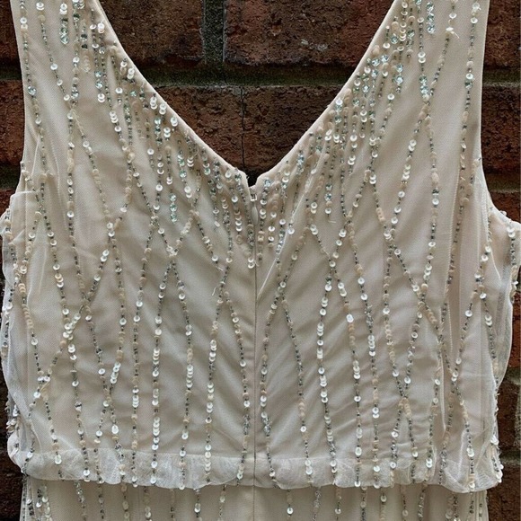 Adrianna Papell Brooklyn Prom Bridesmaid Dress Beige Zipper V Neck Sequins 4 - Picture 5 of 10